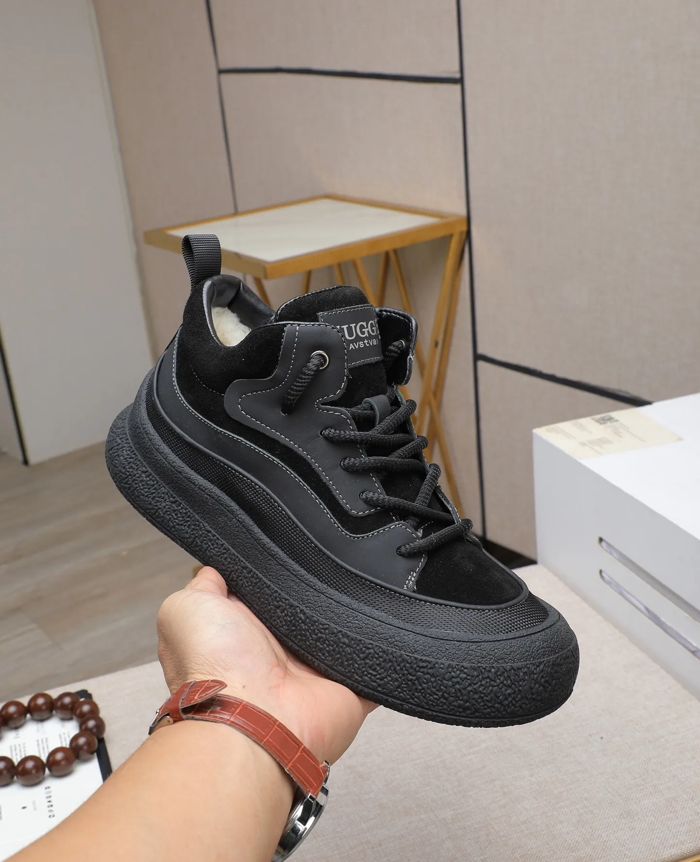Men's shoes 💰660 IUGGI new retro presbyopia men's shoes, casual and versatile, full of high-end sense, fashionable, luxury and personalized style, joint style, retro presbyopia factor, full of handsome style, first layer suede cowhide, lining wool, rubber outsole, light and non-slip size: 39-44